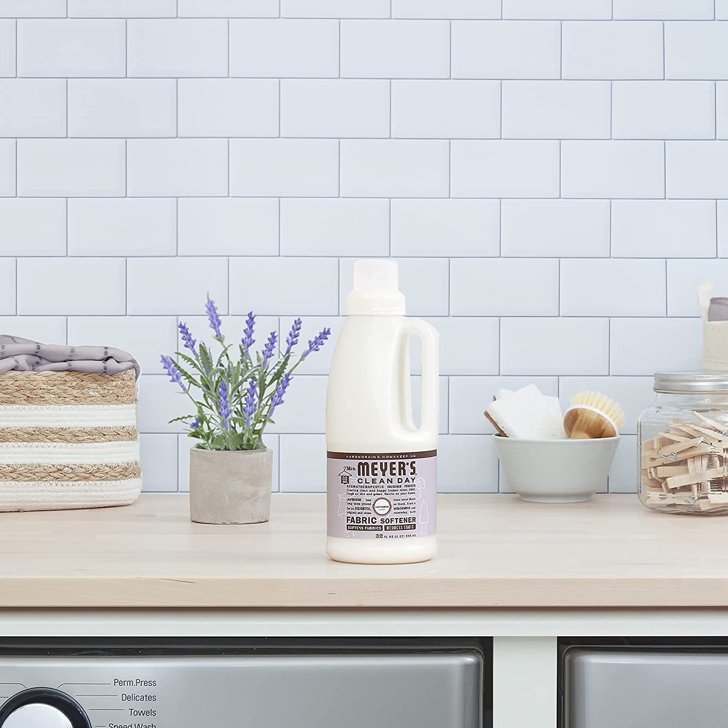 image:imageMRS MEYERS CLEAN DAY Liquid Fabric Softener Honeysuckle 32 fl ozLavender