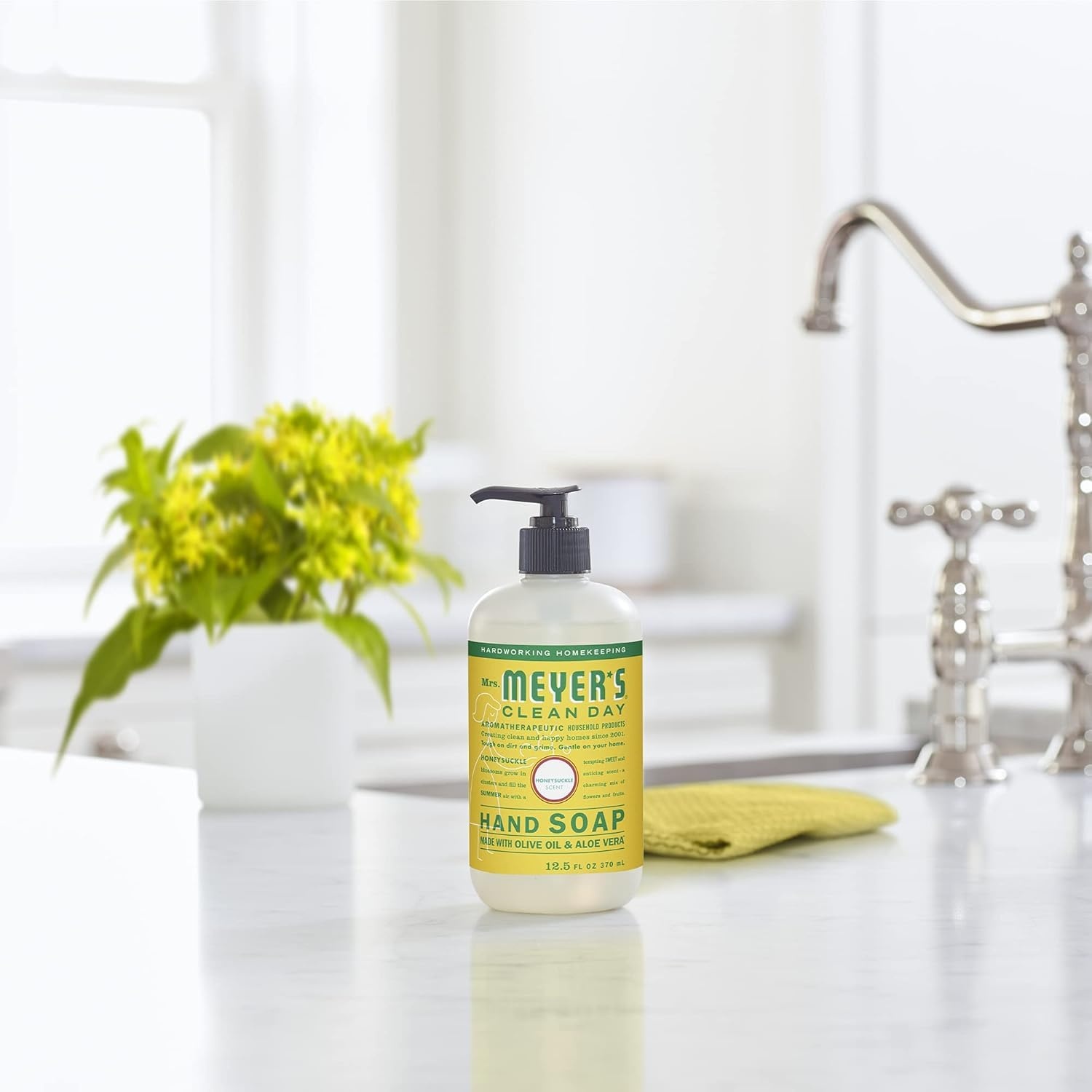 image:imageMRS MEYERS CLEAN DAY Liquid Hand Soap Honeysuckle 125 OZ125 Fl Oz Pack of 1